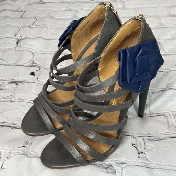 LAMB brand gray and navy leather heels - Picture 3 of 11